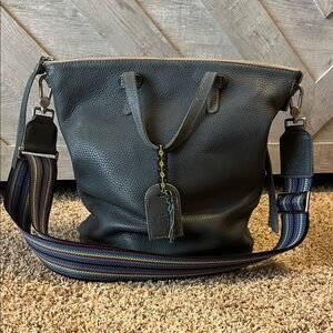 Consuela Sling in color Keanu